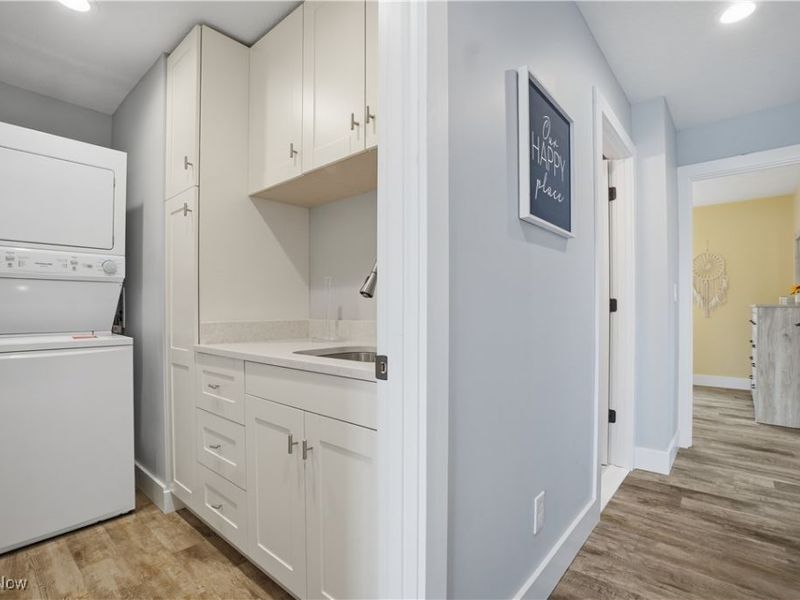 1531 Lake Crest Drive, Roaming Shores, OH 44084 Photo 31