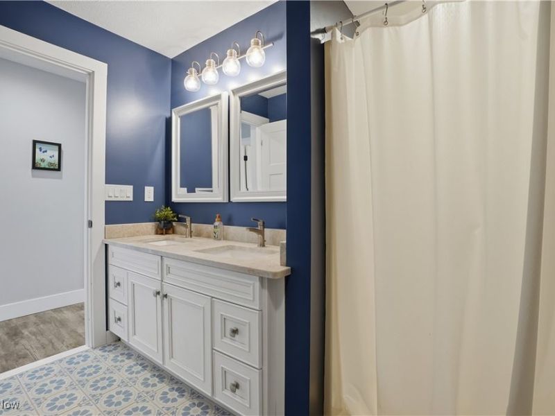 1531 Lake Crest Drive, Roaming Shores, OH 44084 Photo 39