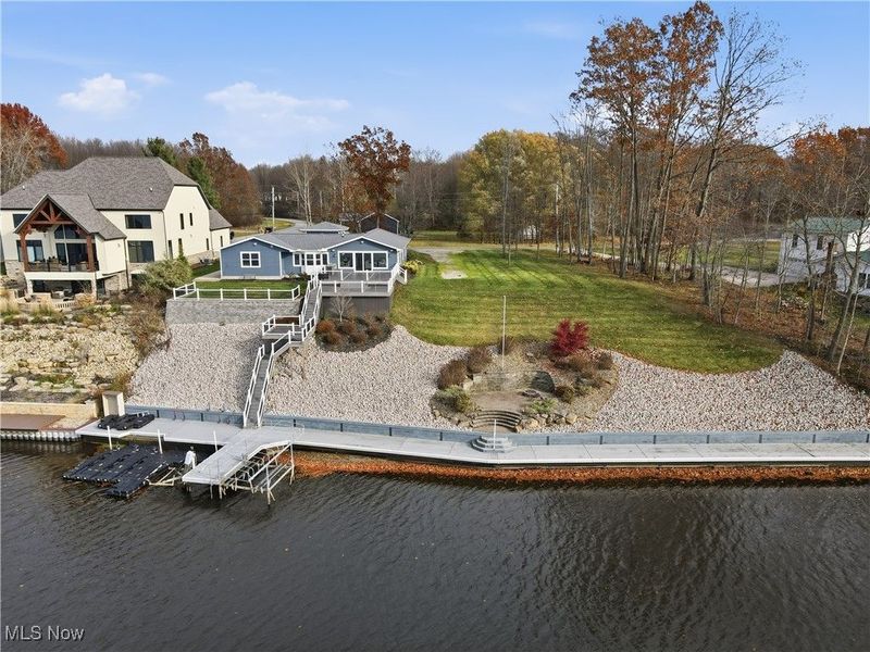 1531 Lake Crest Drive, Roaming Shores, OH 44084 Photo 9