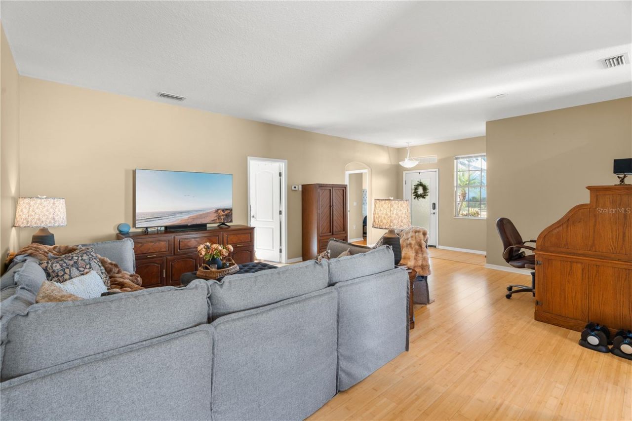 8860 Founders Circle, Palmetto, FL 34221 Photo