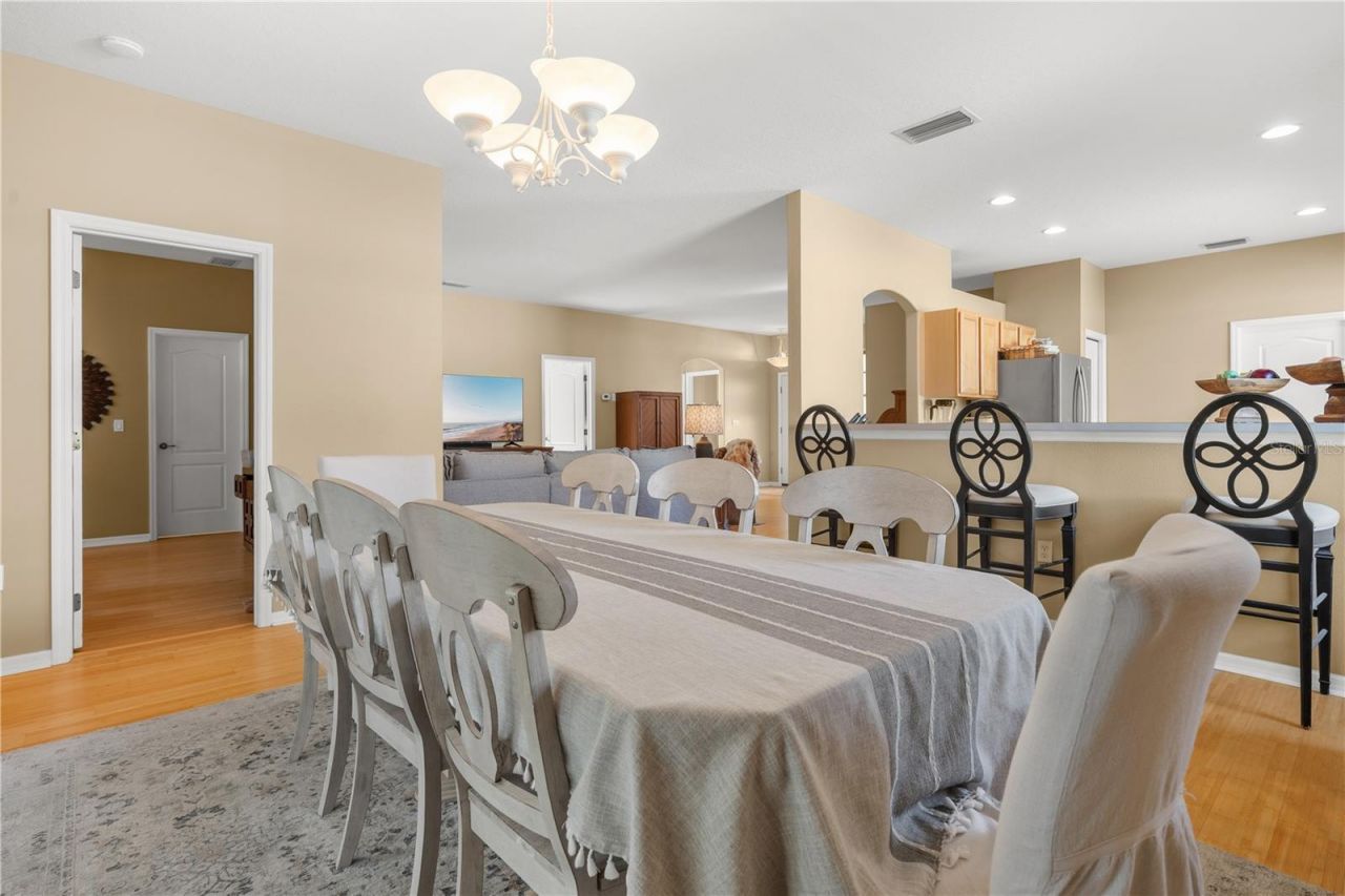 8860 Founders Circle, Palmetto, FL 34221 Photo