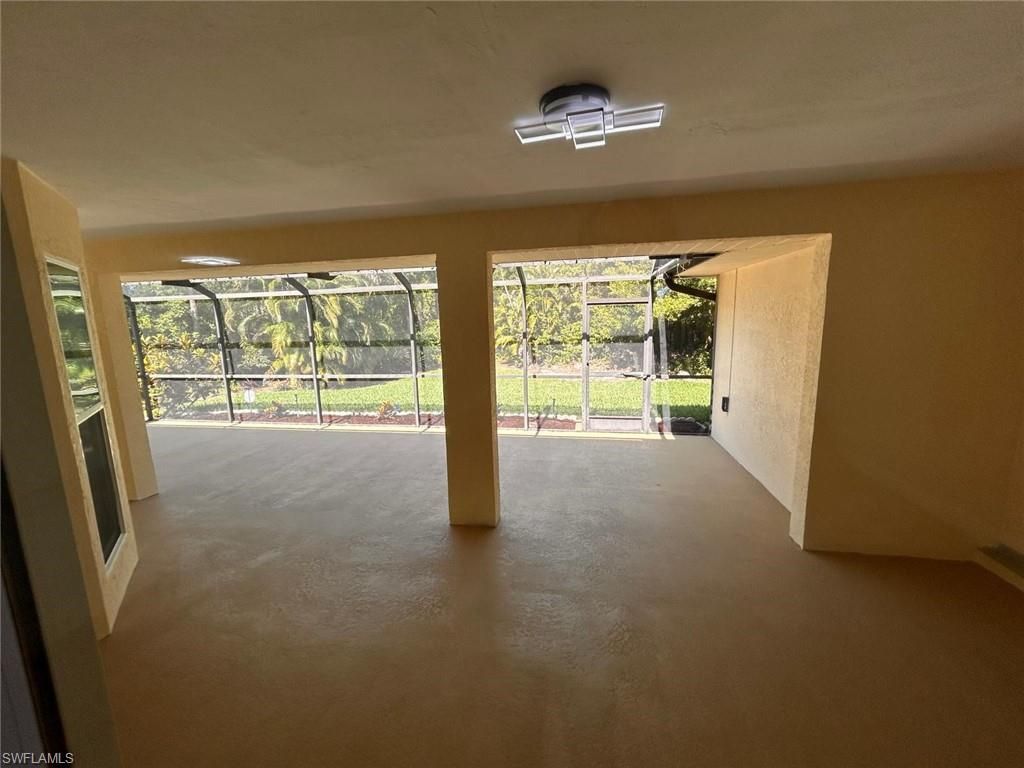 24410 Mountain View Dr, Bonita Springs, FL 34135 Photo