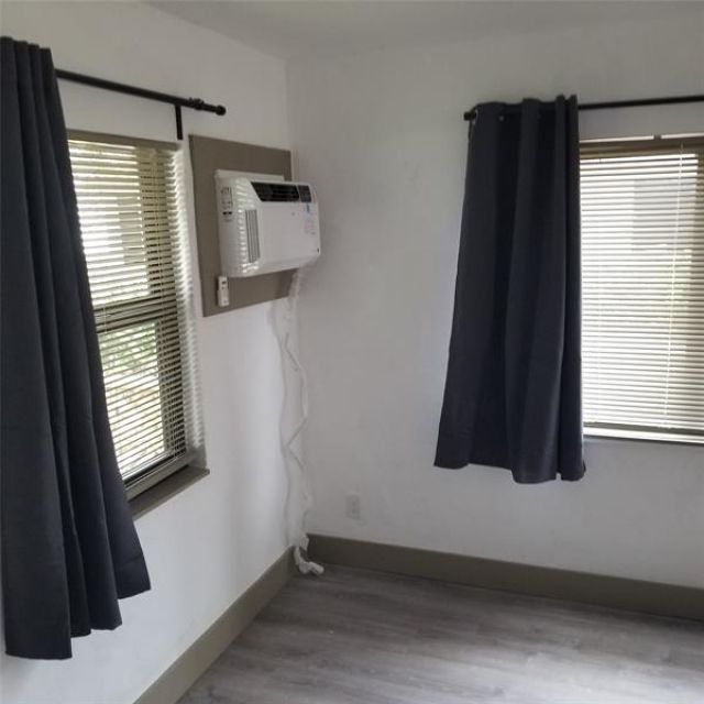 803 NE 8th Street, Hallandale Beach, FL 33009 Photo