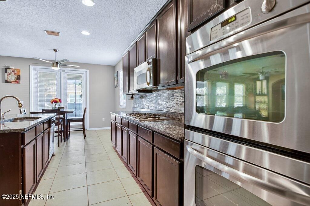 12256 Silverthorn Court, Jacksonville, FL 32258 Photo