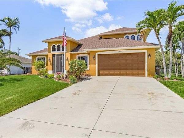 5422 SW 22nd AVE, CAPE CORAL, FL 33914