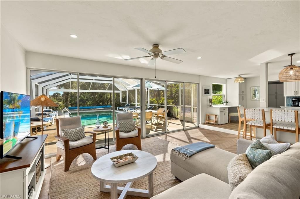 486 Lake Murex Cir, Sanibel, FL 33957 Photo