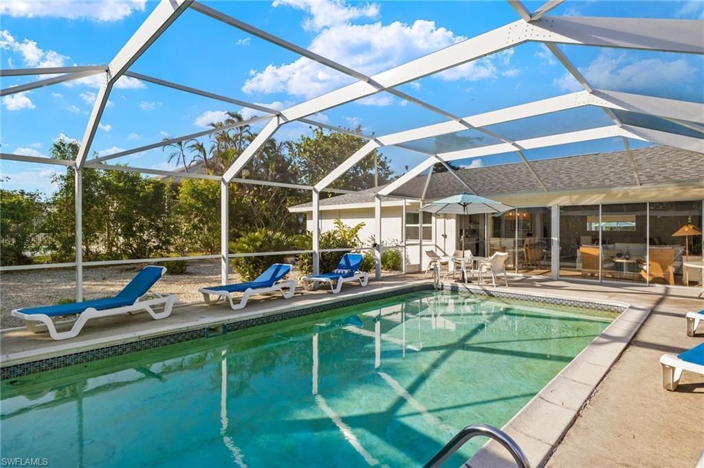 486 Lake Murex Cir, Sanibel, FL 33957 Photo
