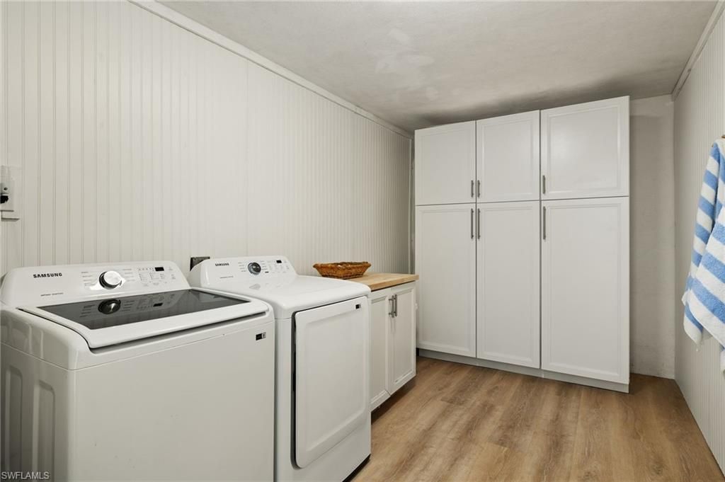 486 Lake Murex Cir, Sanibel, FL 33957 Photo