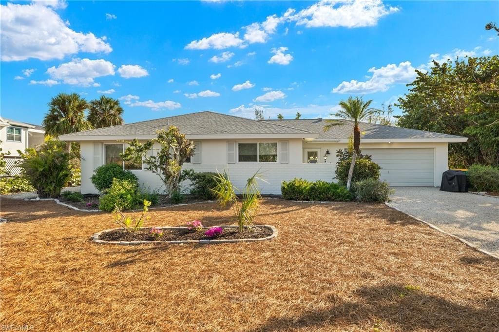 486 Lake Murex Cir, Sanibel, FL 33957 Photo