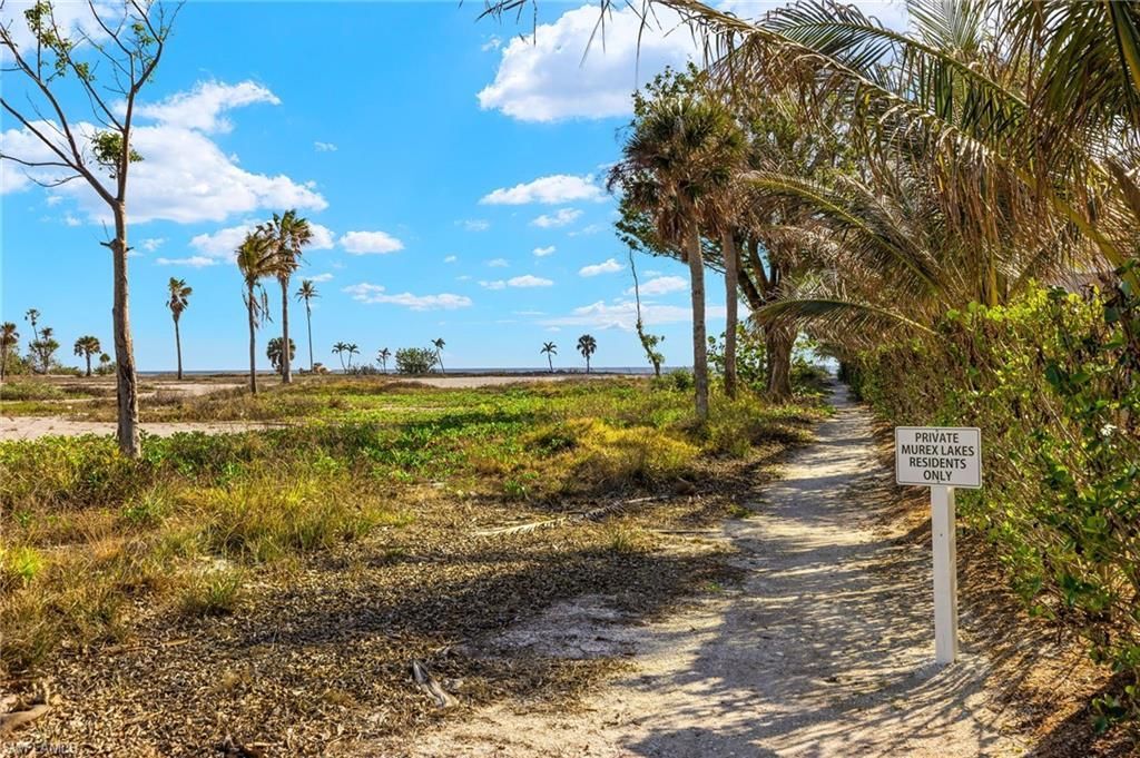 486 Lake Murex Cir, Sanibel, FL 33957 Photo