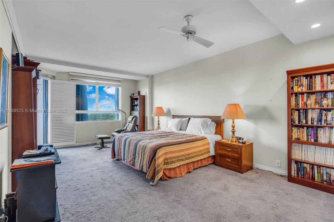 151 Crandon Blvd, Unit 1226, Key Biscayne, FL 33149 Photo