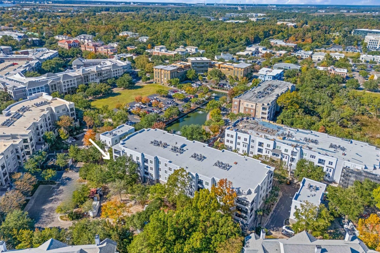 200 River Landing Drive Photo 30