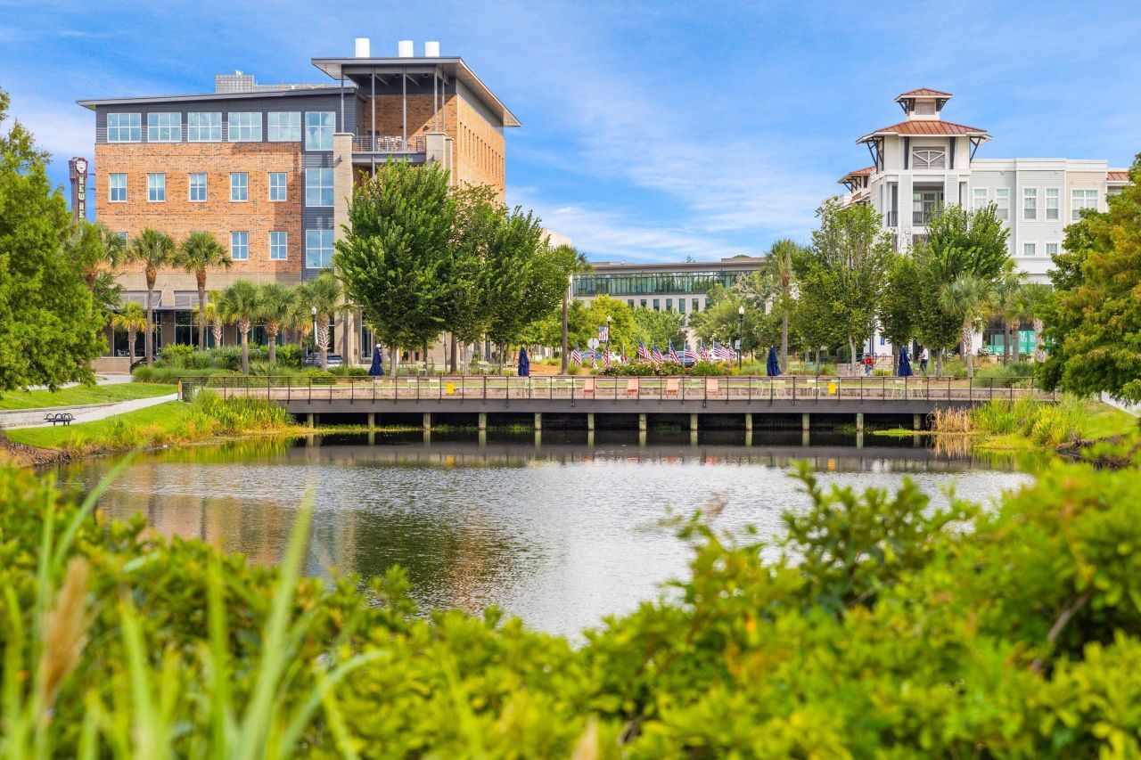 200 River Landing Drive Photo 45