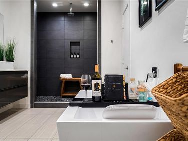 1002 Mobile Street, Unit 1, Dallas, TX 75208