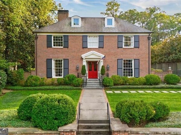 288 Peachtree Battle Avenue NW, Atlanta, GA 30305