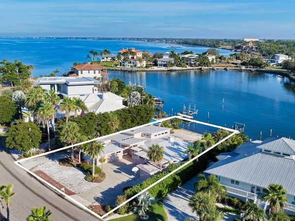 355 S SHORE DRIVE, SARASOTA, FL 34234