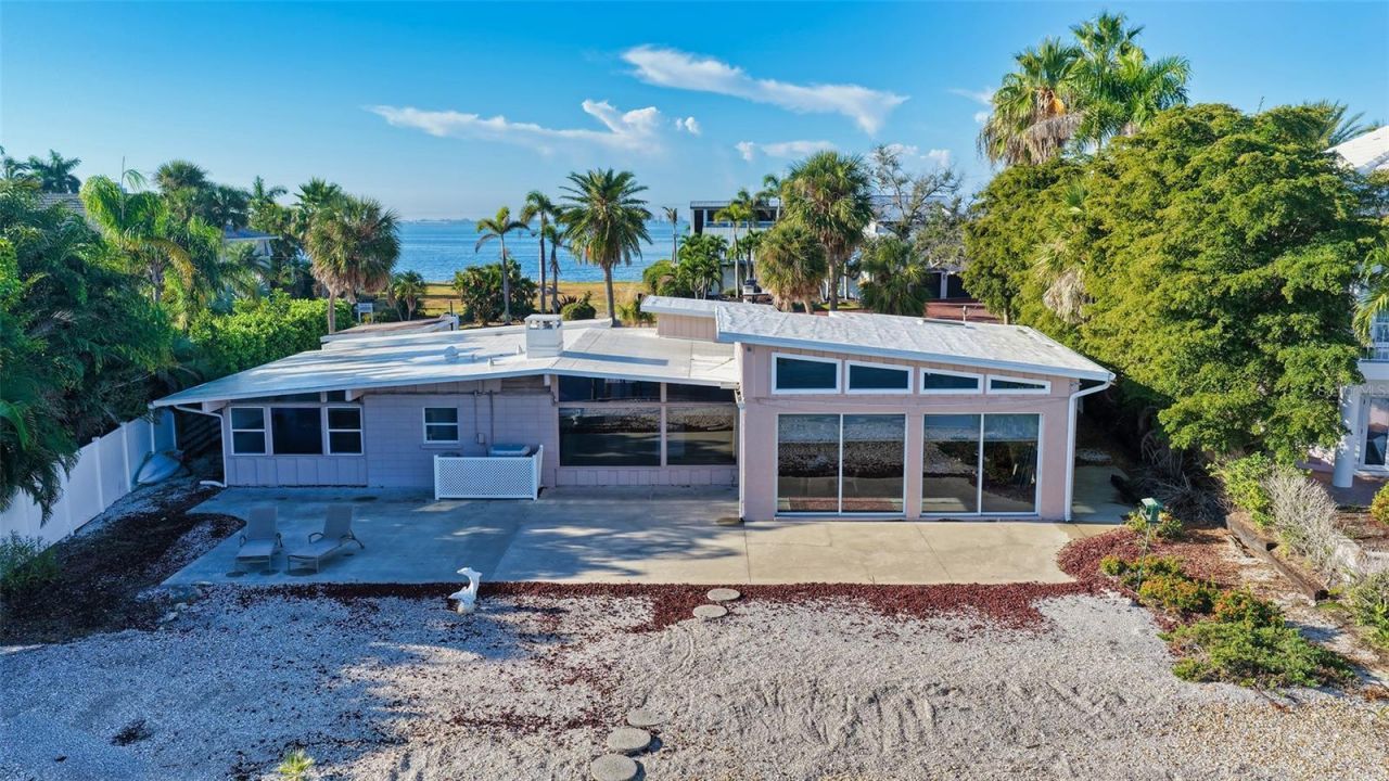 355 S Shore Drive, Sarasota, FL 34234 Photo