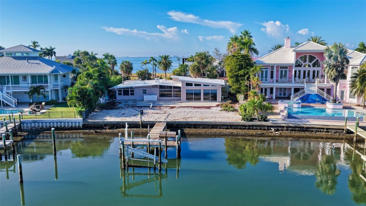 355 S Shore Drive, Sarasota, FL 34234 Photo