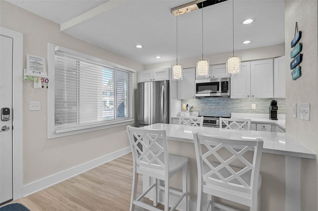 5950 Midnight Pass Road, Unit 101, Sarasota, FL 34242 Photo