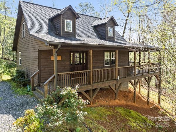 374 Rio Bravo Drive, Sylva, NC 28779
