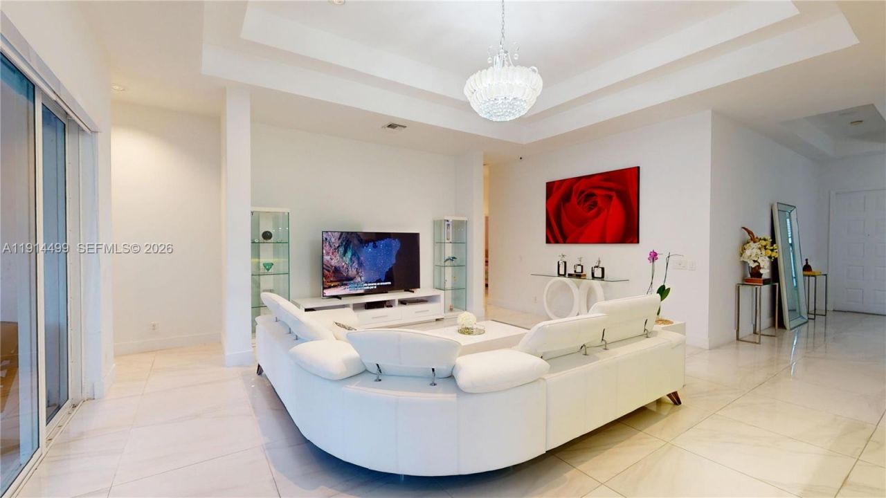 1946 Harbor View Cir, Weston, FL 33327 Photo