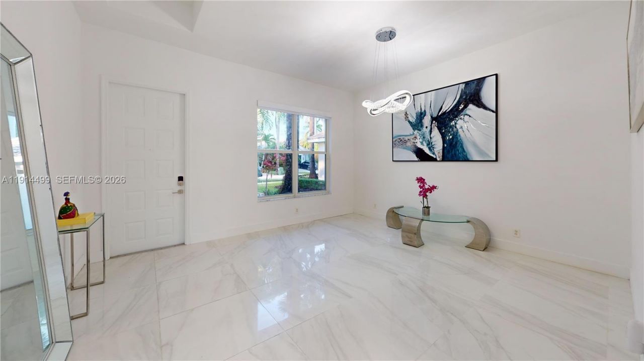 1946 Harbor View Cir, Weston, FL 33327 Photo