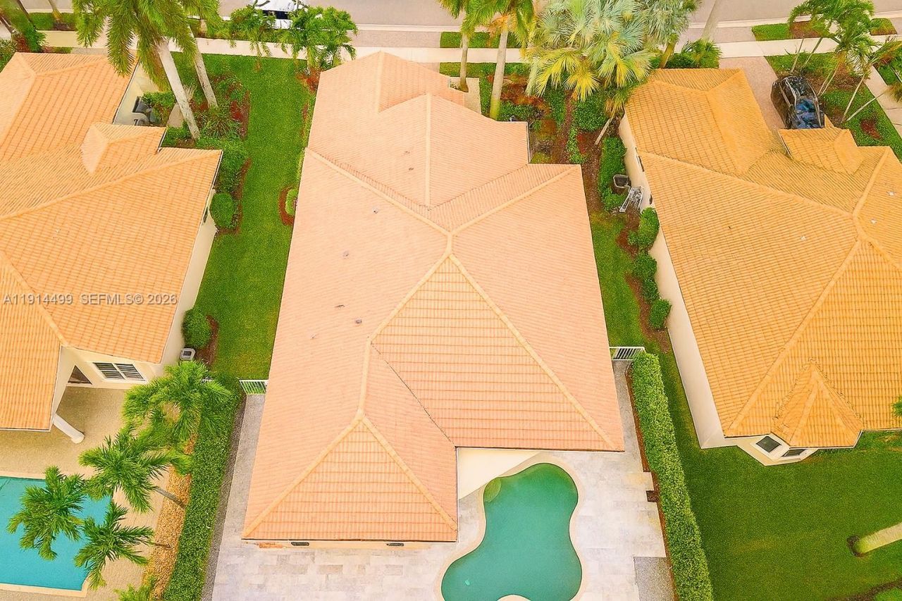 1946 Harbor View Cir, Weston, FL 33327 Photo