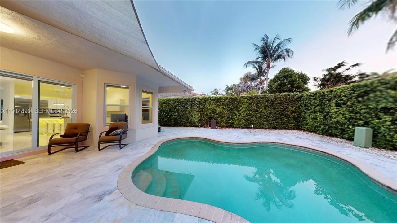 1946 Harbor View Cir, Weston, FL 33327 Photo