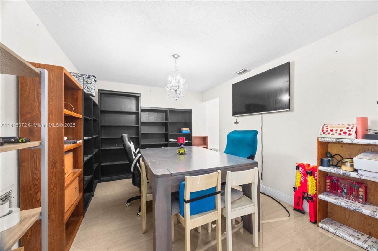 284 NW 92nd Ave, Coral Springs, FL 33071 Photo