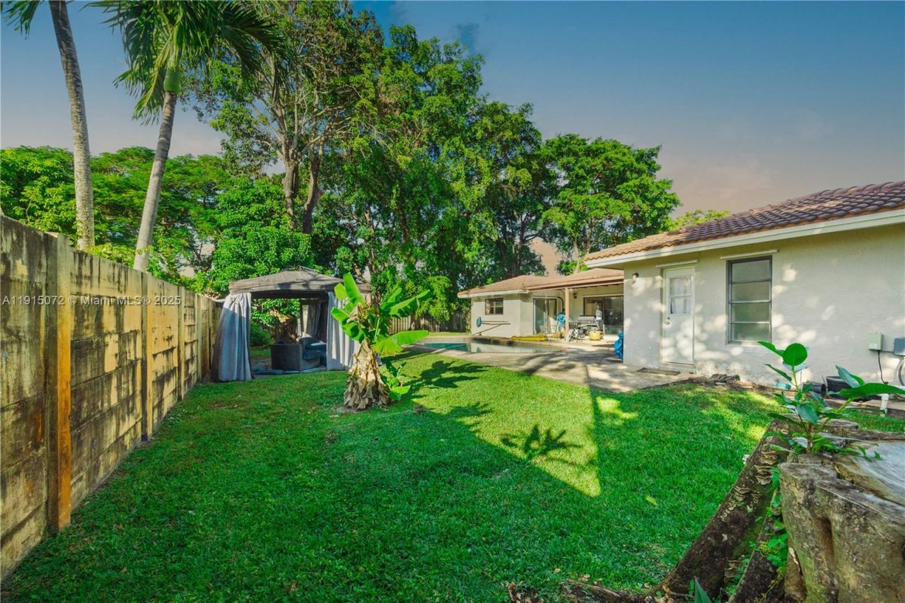 284 NW 92nd Ave, Coral Springs, FL 33071 Photo