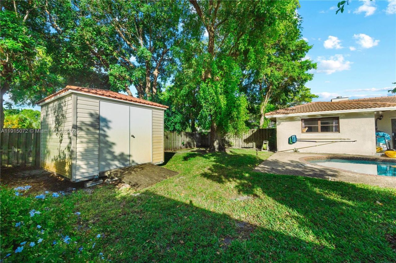 284 NW 92nd Ave, Coral Springs, FL 33071 Photo