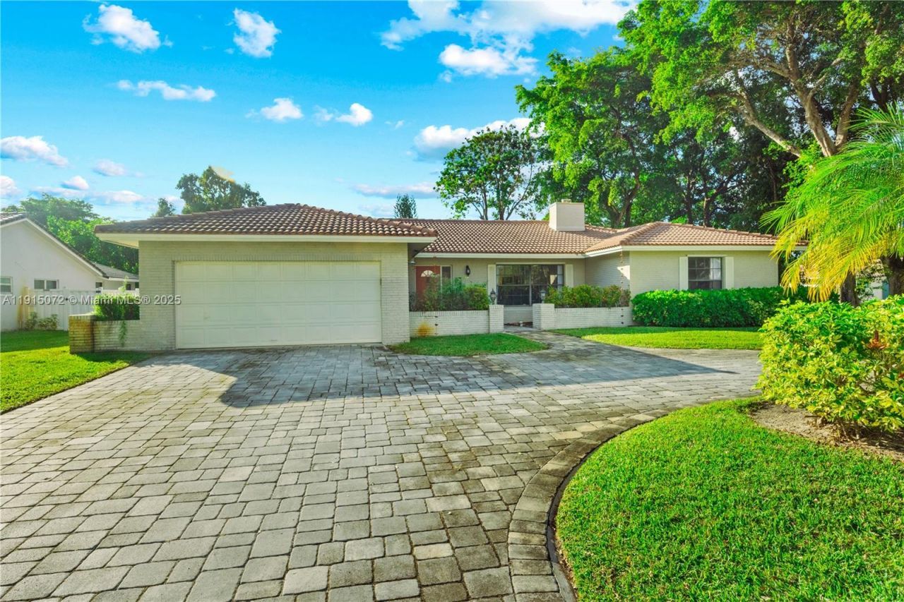 284 NW 92nd Ave, Coral Springs, FL 33071 Photo