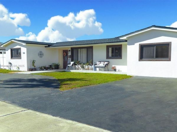 7624 W 14th Ave, Hialeah, FL 33014