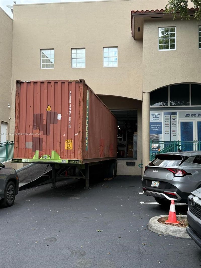 10200 NW 25th St, Unit 113, Doral, FL 33172 Photo