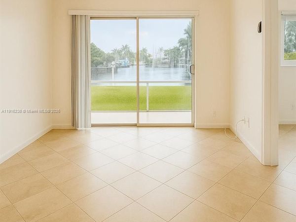 1100 Pine Dr, Unit 106, Pompano Beach, FL 33060