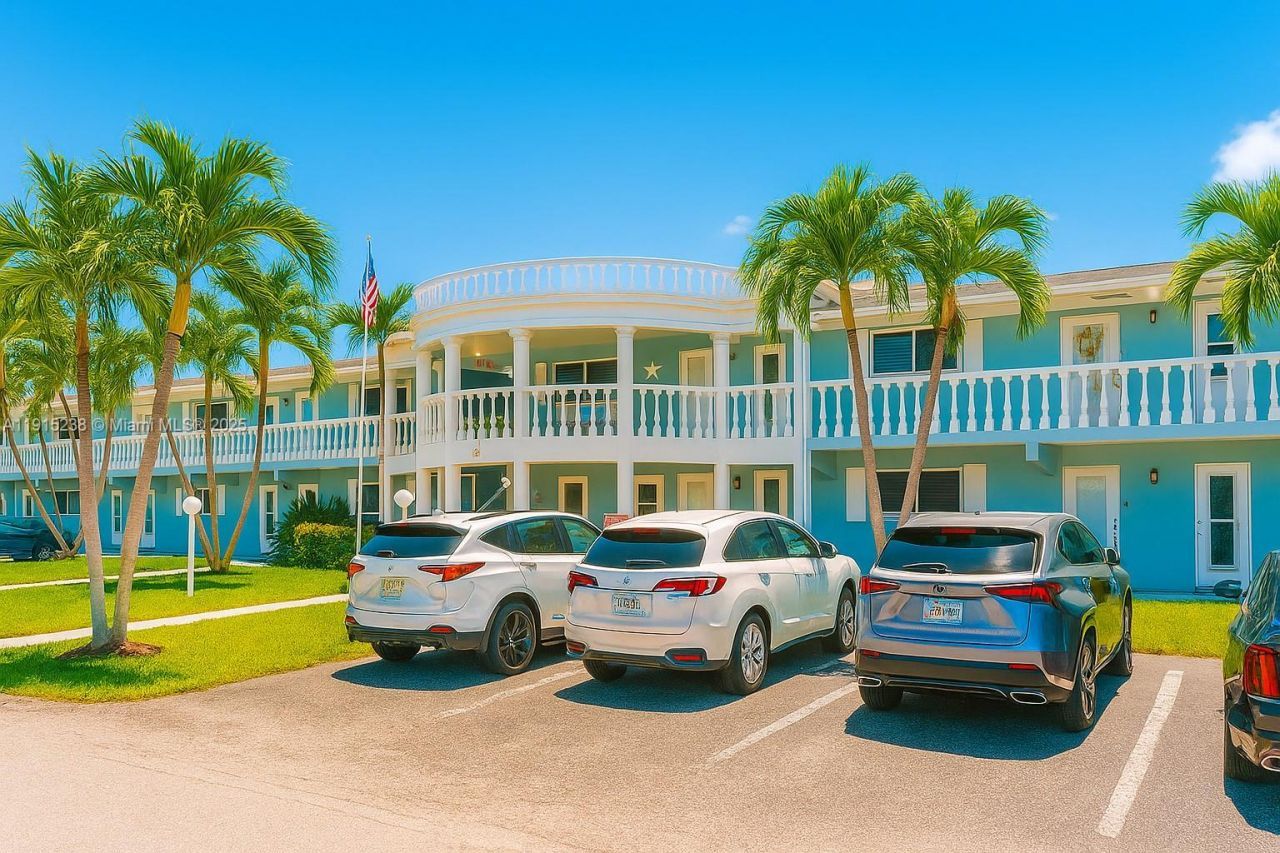 1100 Pine Dr, Unit 106, Pompano Beach, FL 33060 Photo