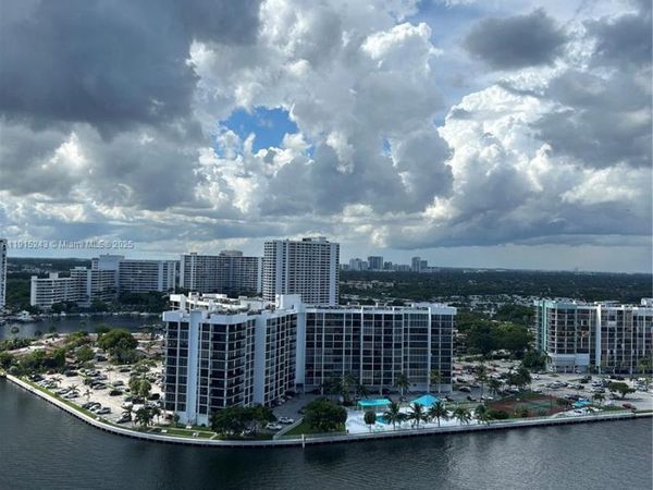 3800 S Ocean Dr, Unit 1823, Hollywood, FL 33019