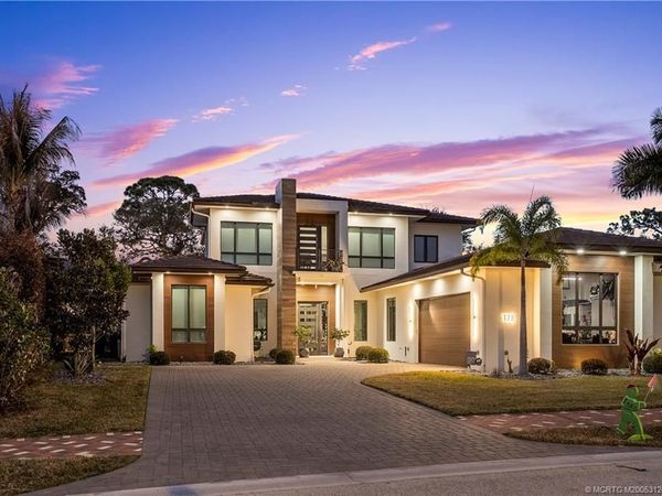 178 SE Via Lago Garda, Port St Lucie, FL 34952