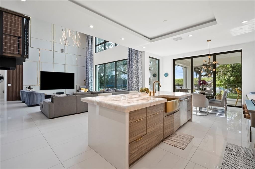 178 SE Via Lago Garda, Port Saint Lucie, FL 34952 Photo