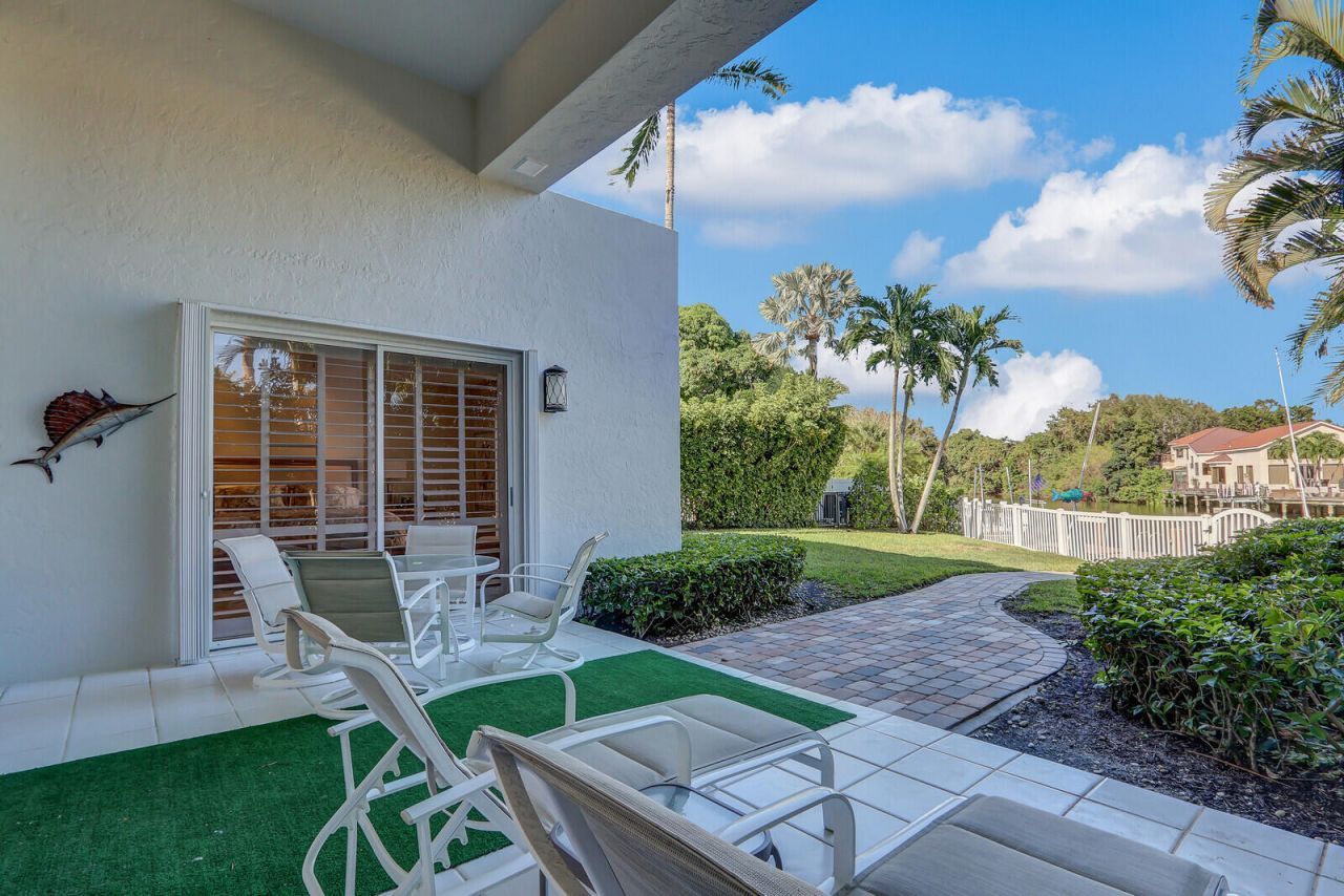 2211 Marseille Drive, Palm Beach Gardens, FL 33410 Photo