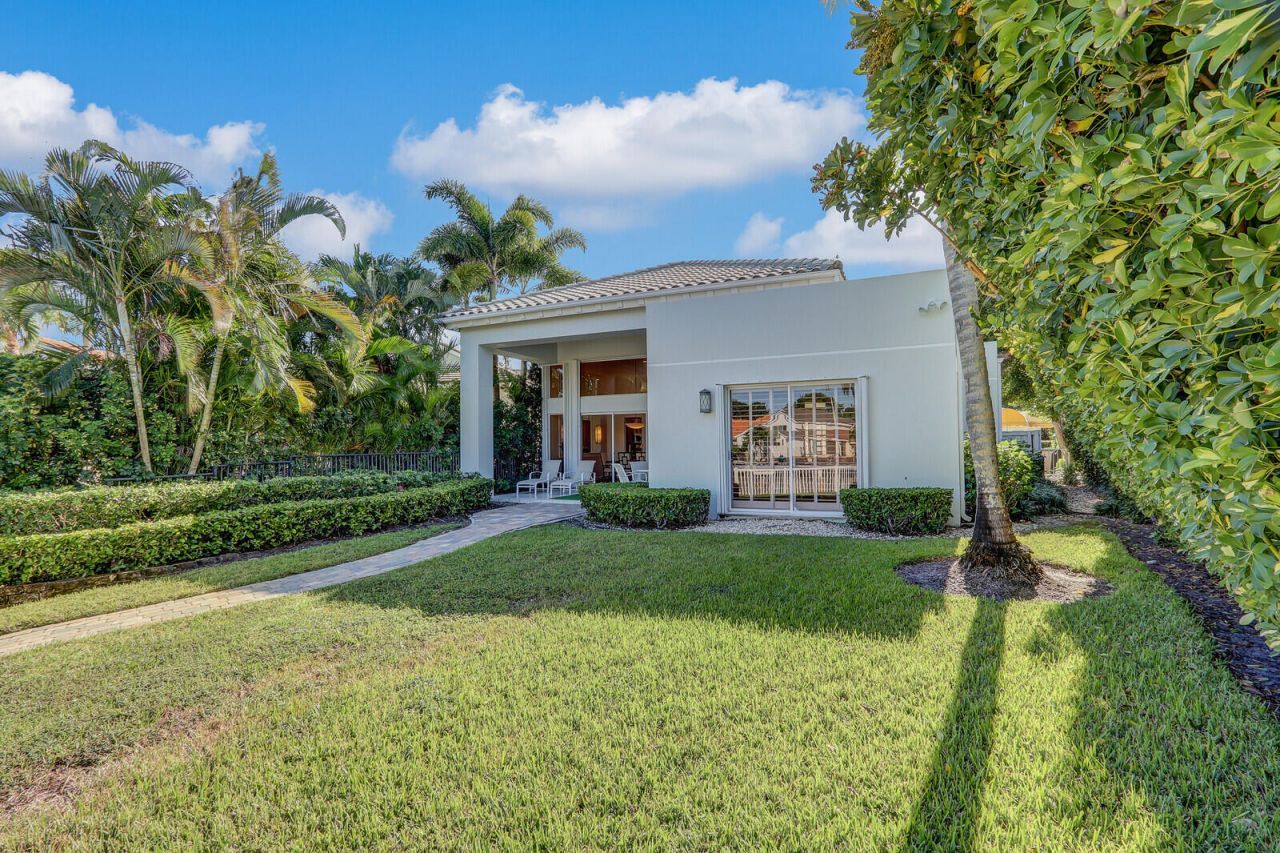 2211 Marseille Drive, Palm Beach Gardens, FL 33410 Photo