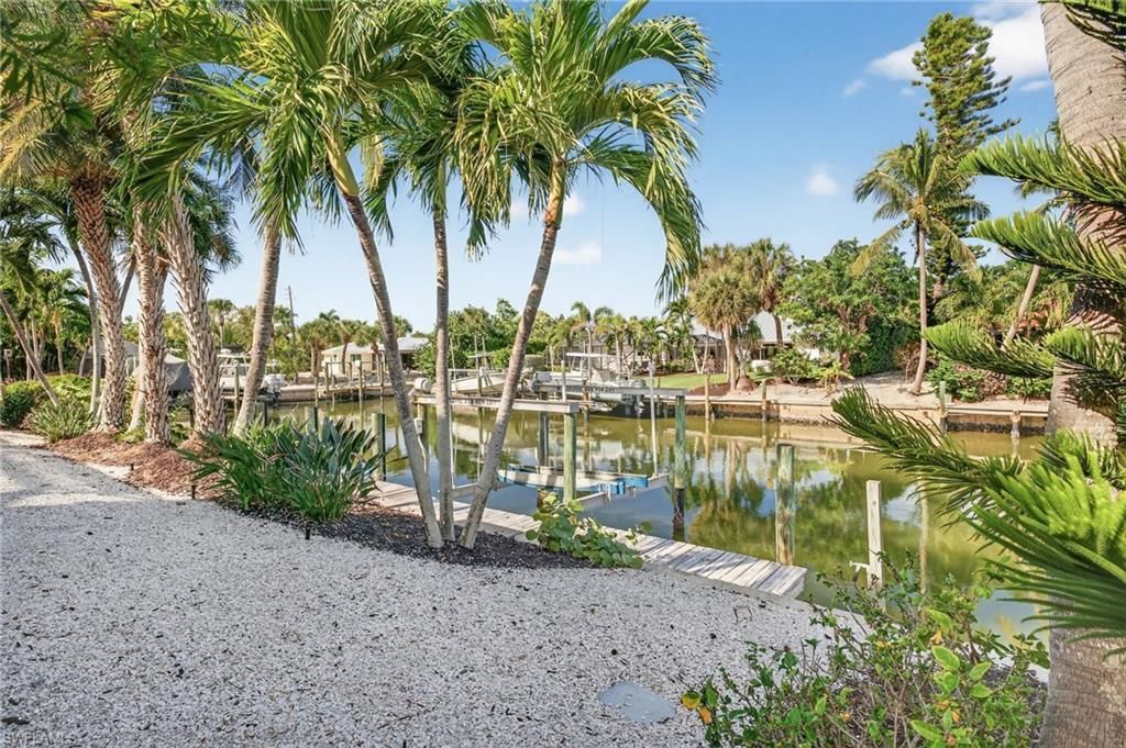 848 Angel Wing Dr, Sanibel, FL 33957 Photo