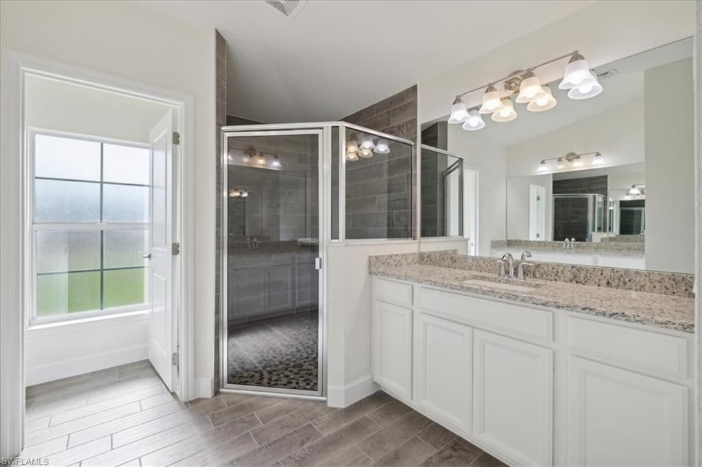 2914 Flora Ave N, Lehigh Acres, FL 33971 Photo