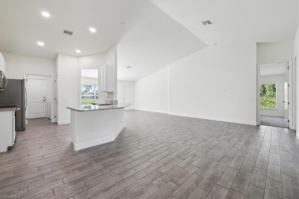 2914 Flora Ave N, Lehigh Acres, FL 33971 Photo