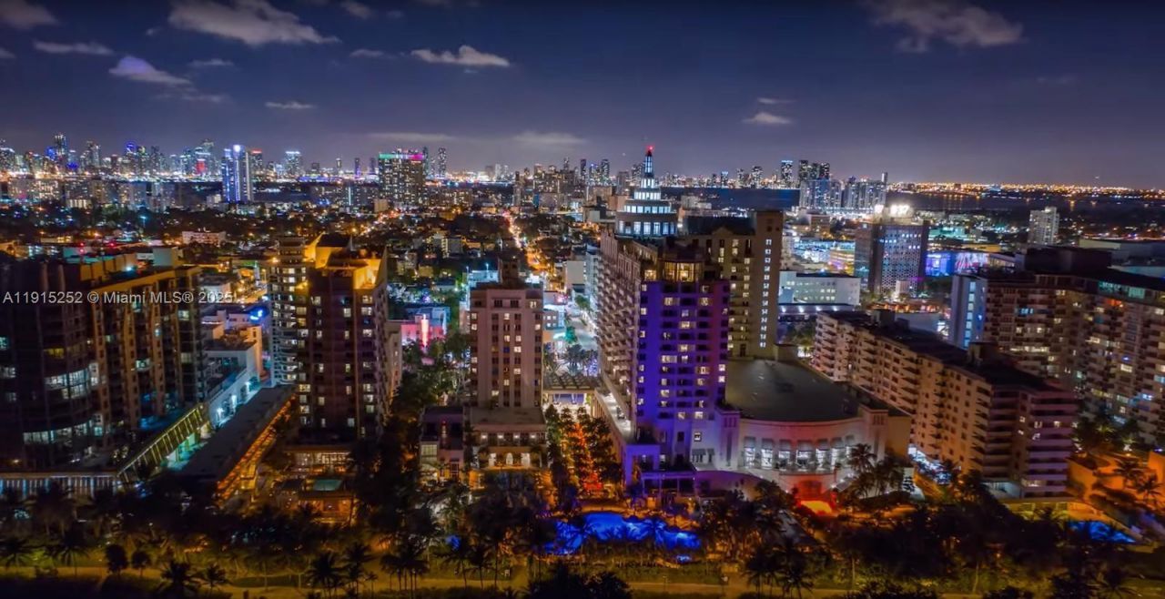 1621 Collins Ave, Unit 505, Miami Beach, FL 33139 Photo