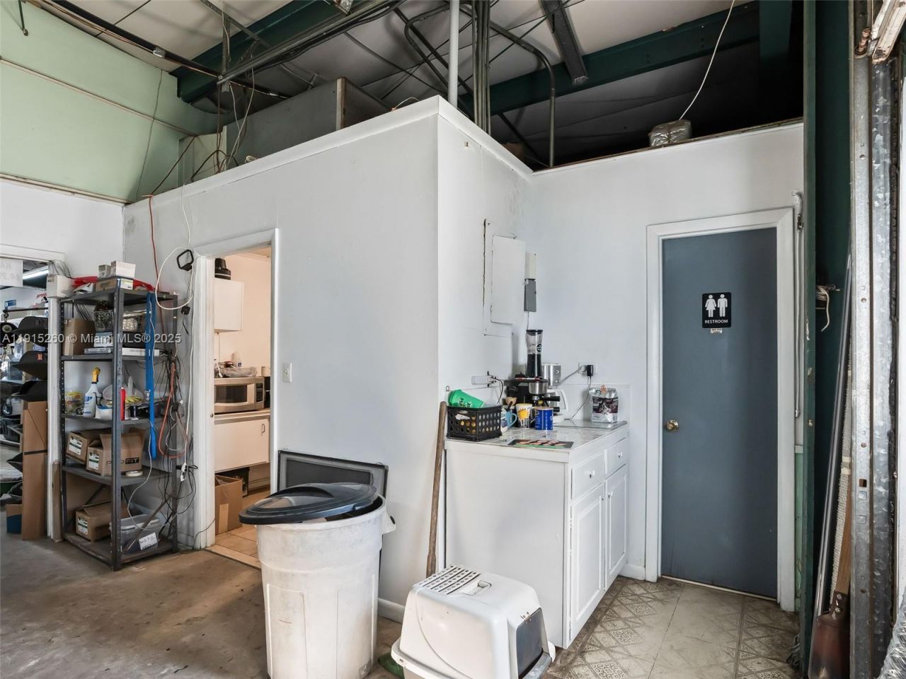 9594 SE Maricamp Road, Ocala, FL 34472 Photo