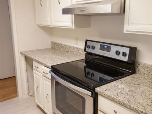 8560 Park Lane, Unit 130, Dallas, TX 75231