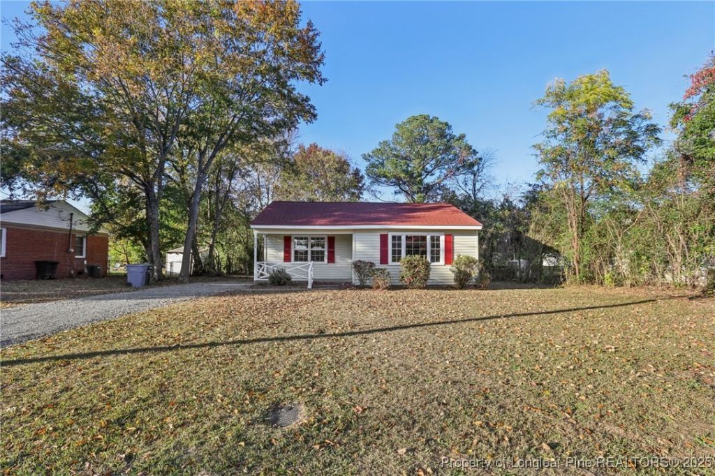 5108 Walnut Drive, Fayetteville, NC 28304 Main Photo