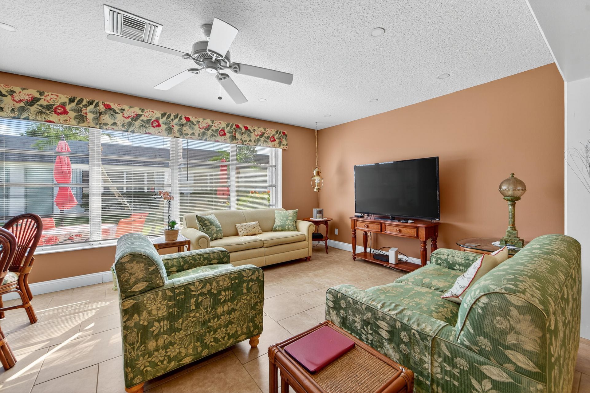 2638 E Gately Drive, Unit 83, West Palm Beach, FL 33415 Photo
