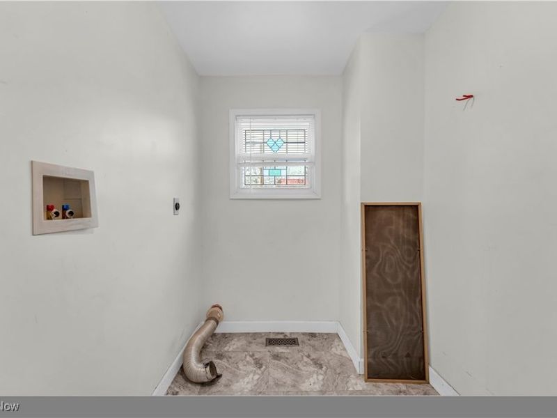 115 W Main Street, New London, OH 44851 Photo 11